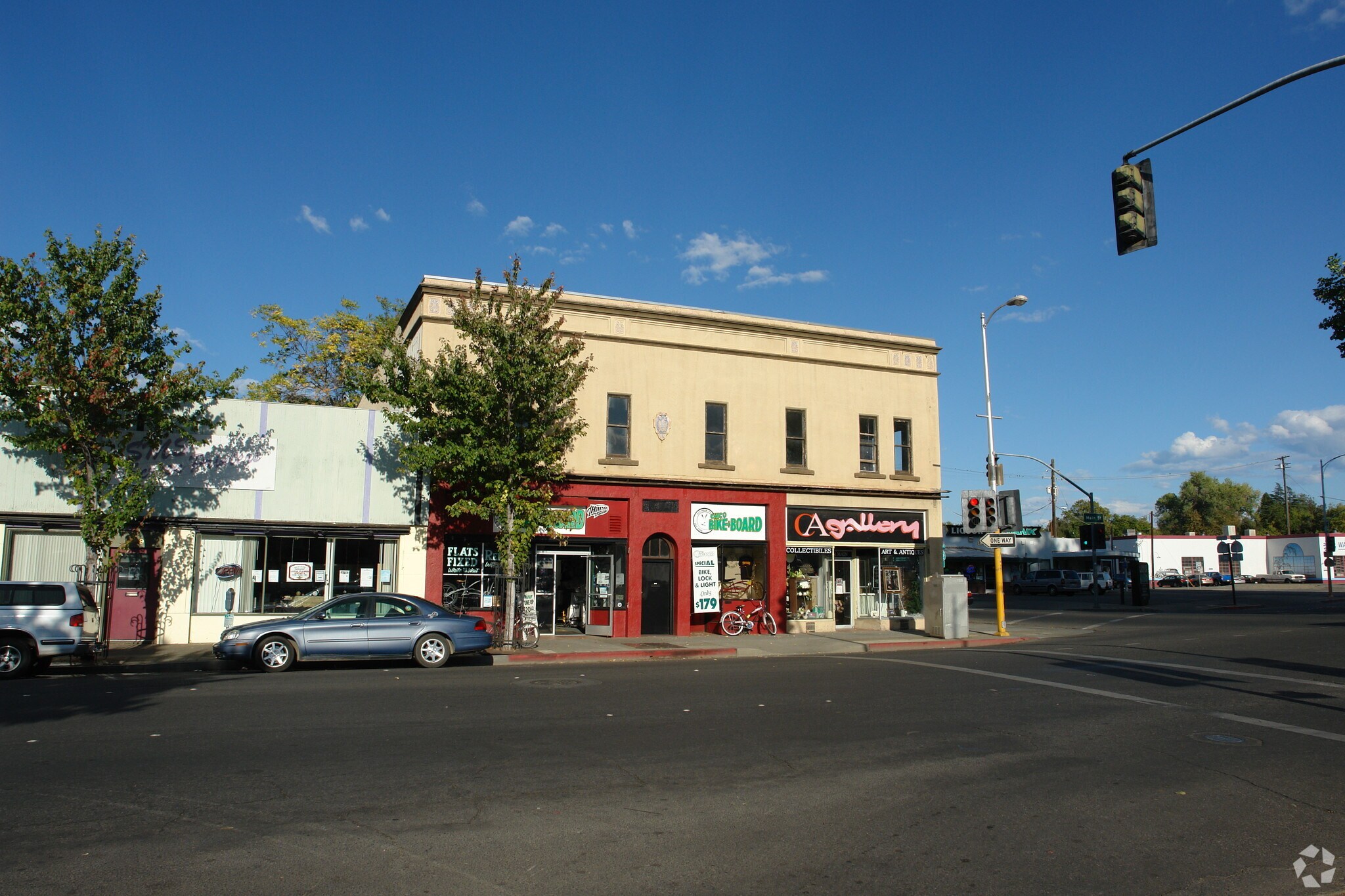 845 Main St, Chico, CA à vendre Photo principale- Image 1 de 3