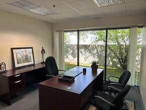 7 W Square Lake Rd, Bloomfield Hills, MI for lease Interior Photo- Image 1 of 1