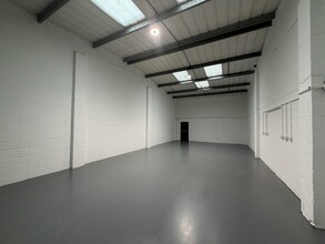 11-17 Wainer Clos, Lincoln à louer Photo intérieure- Image 2 de 6