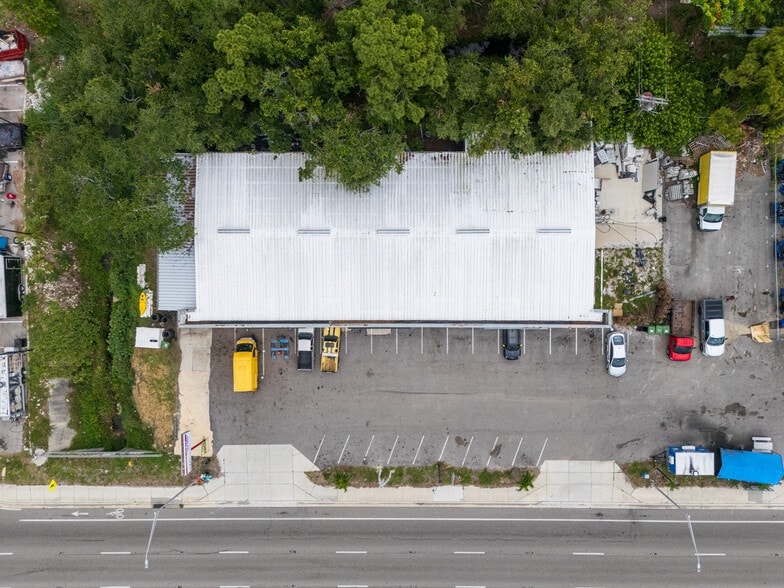1900 N Washington Blvd, Sarasota, FL for sale - Building Photo - Image 2 of 28