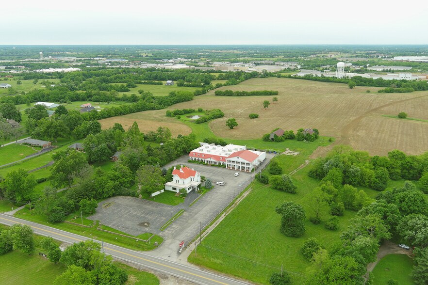 3202 Shelbyville Rd, Shelbyville, KY à vendre - Photo du bâtiment - Image 3 de 15