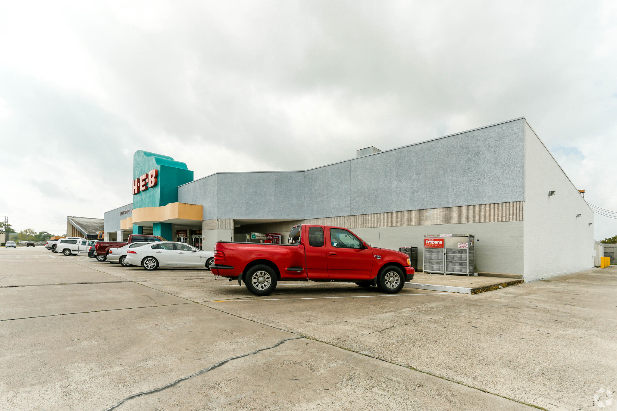 4200-4206 Warpath Ave, Santa Fe, TX for sale Primary Photo- Image 1 of 1