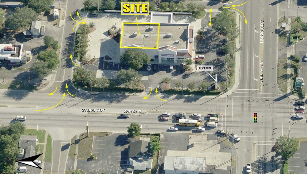3801 49th St N, Saint Petersburg, FL à louer - Photo du bâtiment - Image 3 de 6