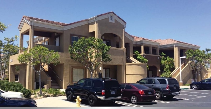 26421 Crown Valley Pky, Mission Viejo, CA for lease Primary Photo- Image 1 of 13