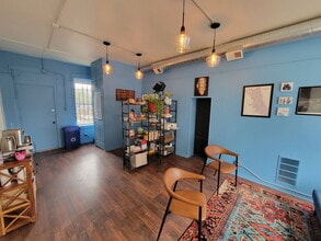 3551 N Damen Ave, Chicago, IL à louer Photo intérieure- Image 2 de 7