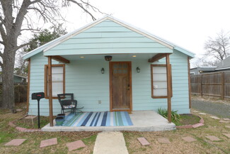 More details for 747 Oasis St, New Braunfels, TX - Office for Sale