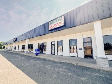 5 National Dr, Windsor Locks, CT à louer - Photo du bâtiment - Image 1 de 10