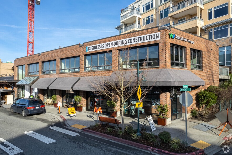 150 Lake St S, Kirkland, WA for lease - Building Photo - Image 1 of 6