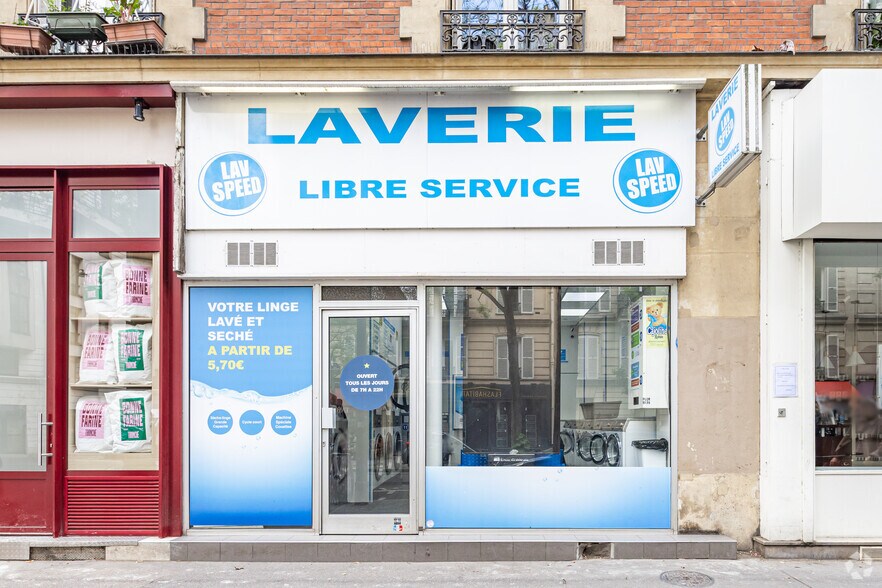 22 Rue Brochant, Paris à louer - Photo du bâtiment - Image 2 de 8