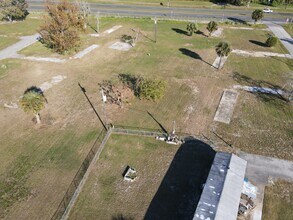 117 Center St, Oak Hill, FL - Aérien Vue de la carte - Image1