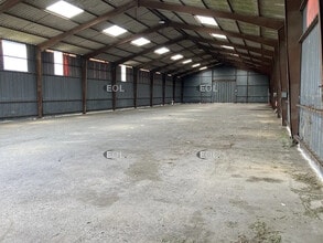 Industriel dans Meaux à louer Photo du bâtiment- Image 2 de 4