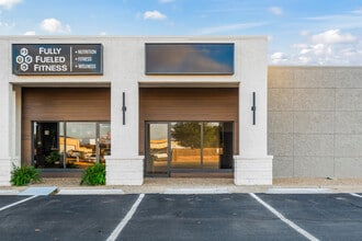 5135 69th St, Lubbock, TX for lease Interior Photo- Image 2 of 20