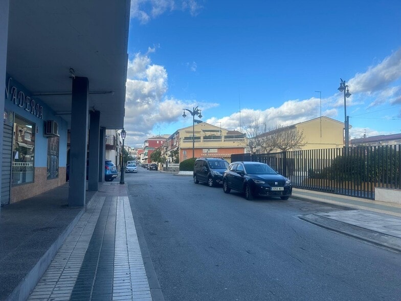 Retail in Atarfe for lease - Building Photo - Image 3 of 19