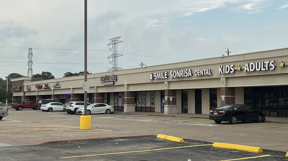 2400 Gessner Rd, Houston, TX for lease - Building Photo - Image 1 of 1