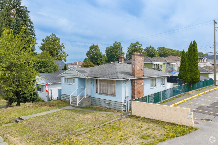 4440 Rupert St, Vancouver, BC à vendre - Photo principale - Image 1 de 4