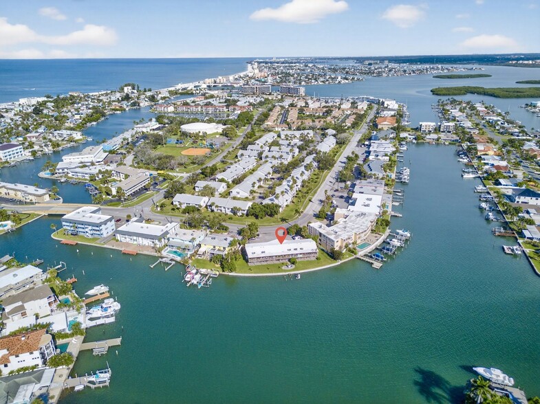 275 116th Ave, Treasure Island, FL for sale - Aerial - Image 3 of 34