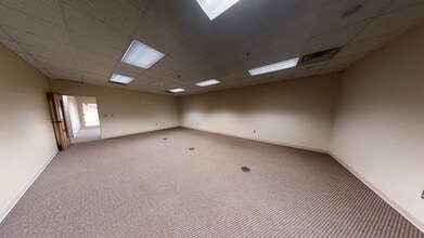 1300-1390 Eisenhower Pl, Ann Arbor, MI for lease Interior Photo- Image 2 of 4