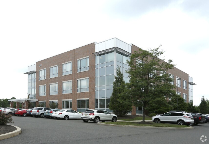 1200 Lenox Dr, Lawrenceville, NJ à louer - Photo du bâtiment - Image 2 de 2