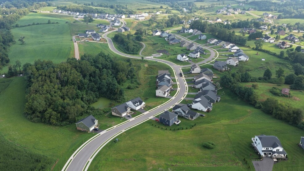 3966 Prices Fork Rd, Blacksburg, VA for sale - Building Photo - Image 3 of 16
