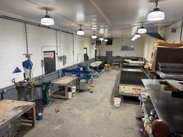 317 E 3rd St, Mount Vernon, NY à vendre - Photo du bâtiment - Image 2 de 13