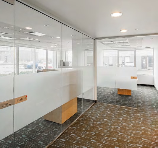 4590-4600 Boul De La Côte-Vertu, Saint-Laurent, QC à louer Photo intérieure- Image 1 de 2