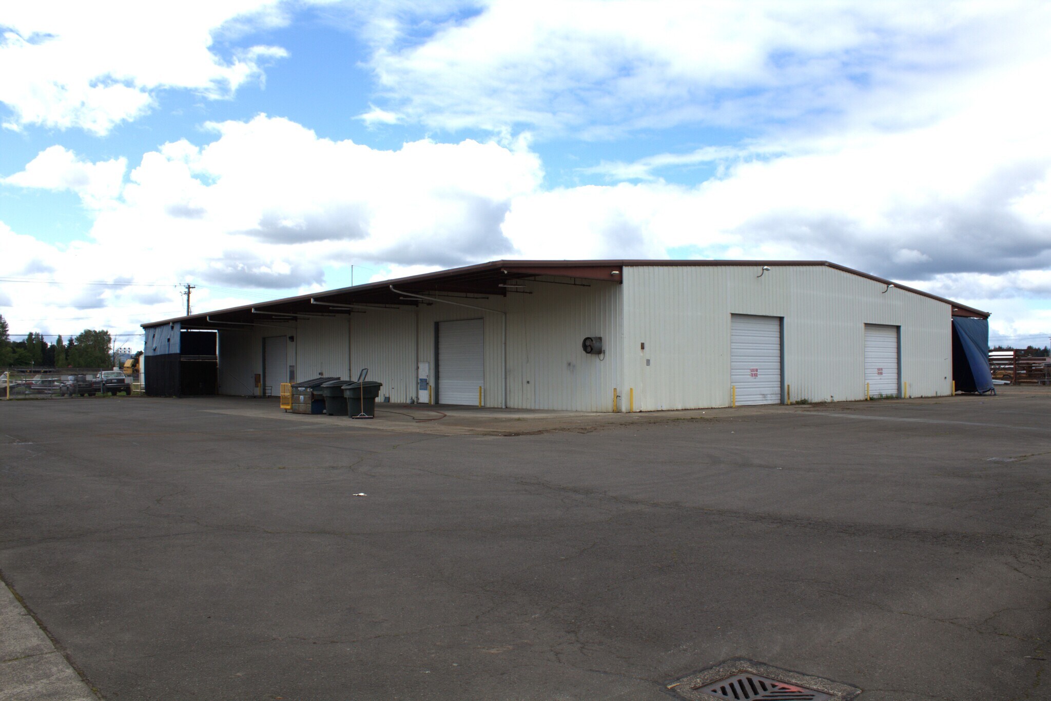 2208 Parrott Way, Kelso, WA for lease Building Photo- Image 1 of 12