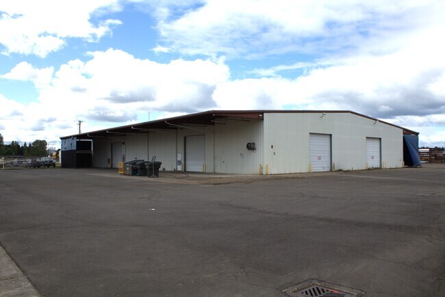 More details for 2208 Parrott Way, Kelso, WA - Industrial for Lease