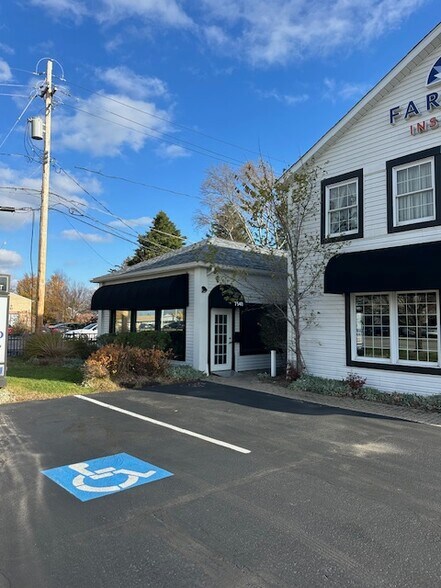 7536-7540 Mentor Ave, Mentor, OH à louer - Photo du bâtiment - Image 2 de 22