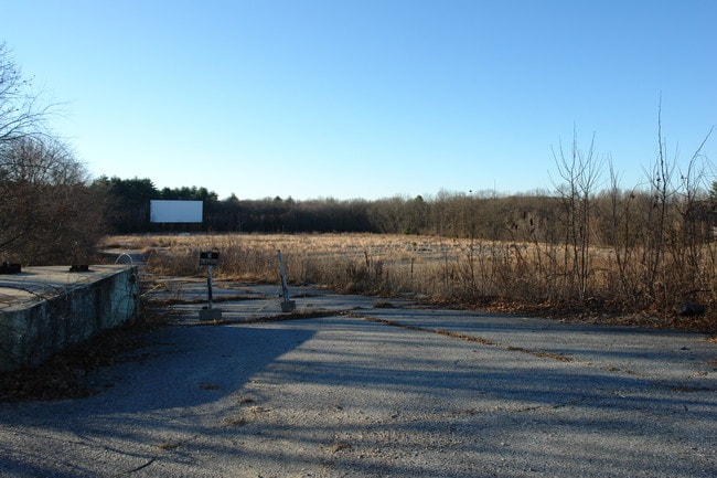 Plus de détails pour 899 N Main St, Killingly, CT - Terrain à vendre