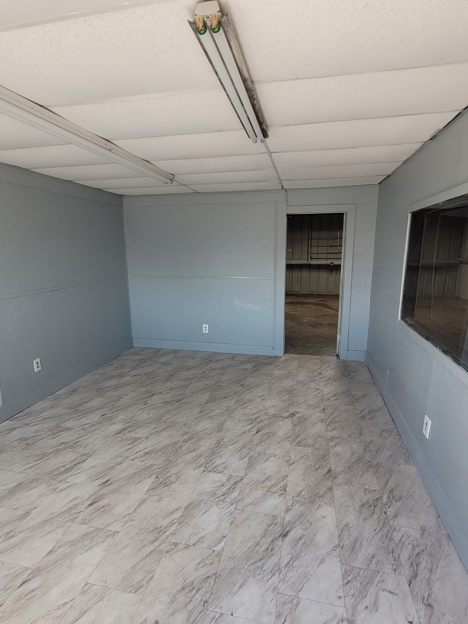7676 N I-45, Houston, TX for lease Interior Photo- Image 1 of 1