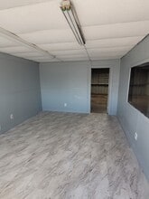 7676 N I-45, Houston, TX for lease Interior Photo- Image 1 of 1