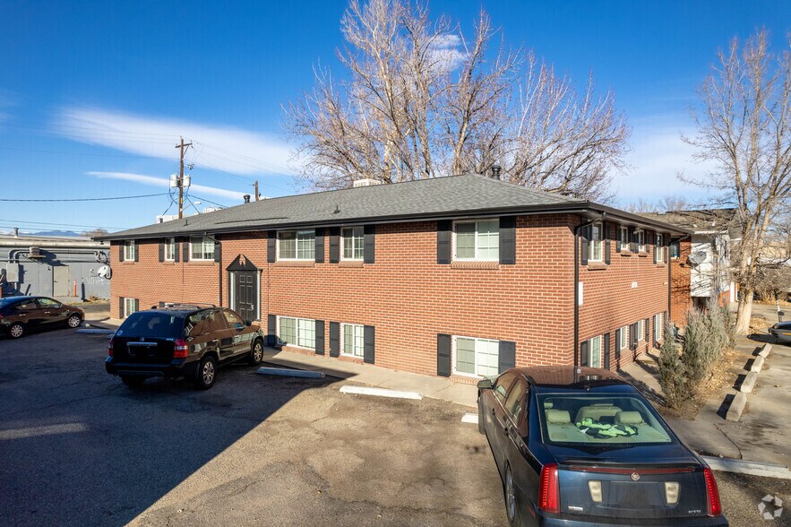 1637 Kimbark St, Longmont, CO à vendre - Photo principale - Image 1 de 1
