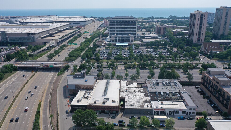 2525 S Wabash Ave, Chicago, IL à vendre - Photo du bâtiment - Image 3 de 6