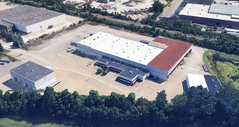 48000 Structural Dr, Chesterfield, MI for sale - Primary Photo - Image 2 of 5