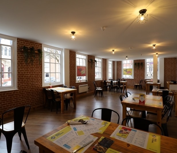10 The Borough, Hinckley for lease - Interior Photo - Image 3 of 4