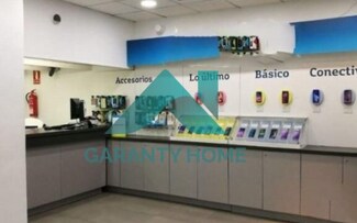 Plus de détails pour Multi-résidentiel à vendre