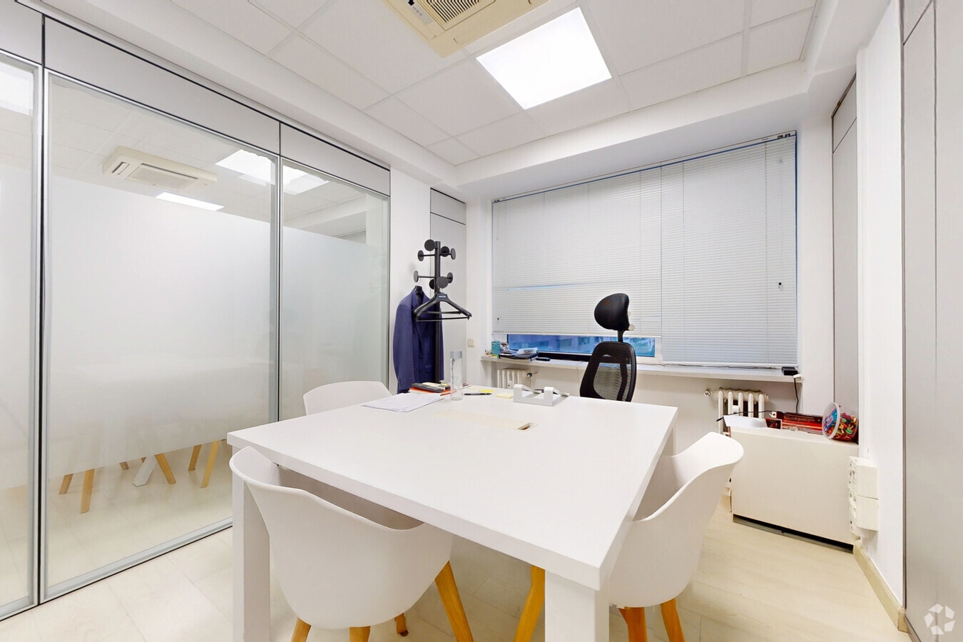 Madrid, MAD 28003 -  -  - Interior Photo - Image 1 of 61