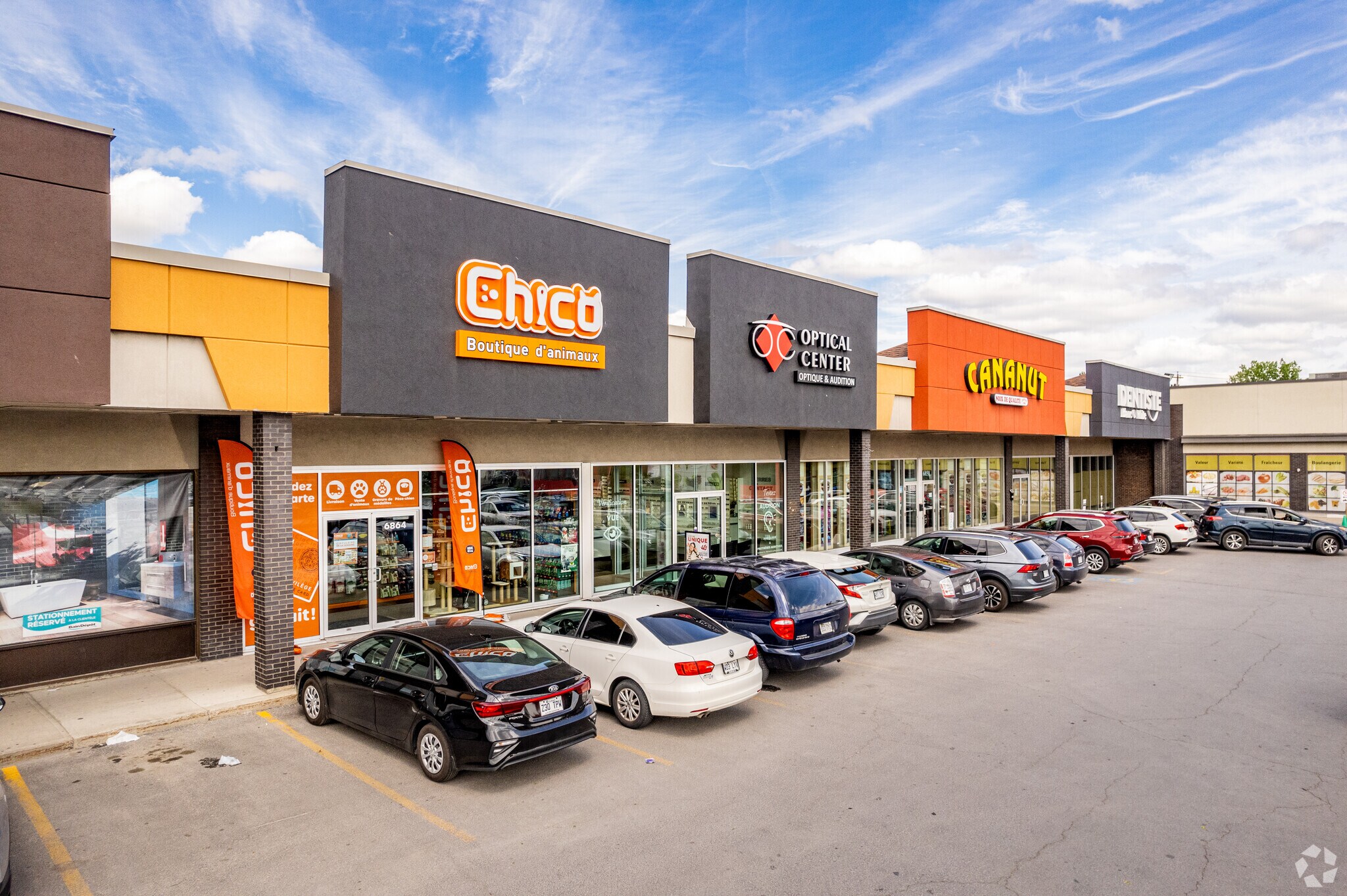 6852-6880 Rue Jean-Talon E, Montréal, QC for lease Building Photo- Image 1 of 6