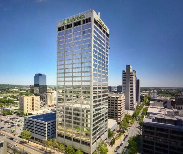 400 W Capitol Ave, Little Rock, AR à louer - Photo du bâtiment - Image 2 de 27