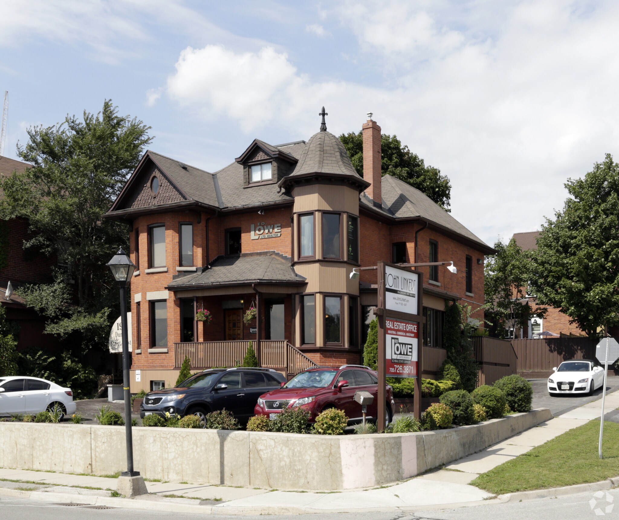 190 Dunlop St E, Barrie, ON à vendre Photo principale- Image 1 de 1