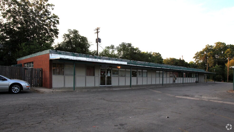 1304 Wright Ave, Little Rock, AR à vendre - Photo du bâtiment - Image 2 de 2