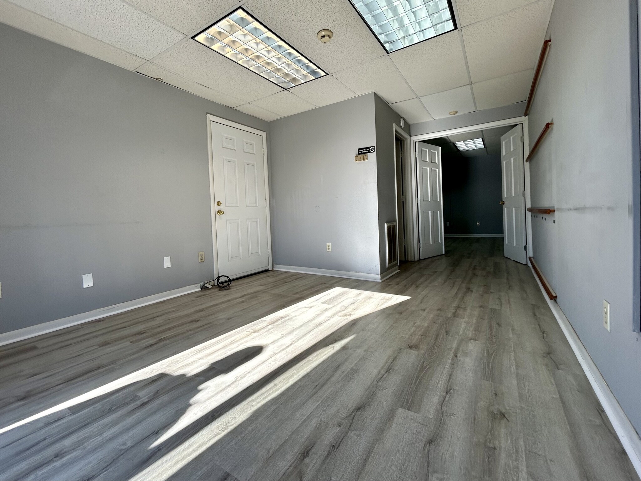 3533 Route 611, Bartonsville, PA for lease Interior Photo- Image 1 of 4