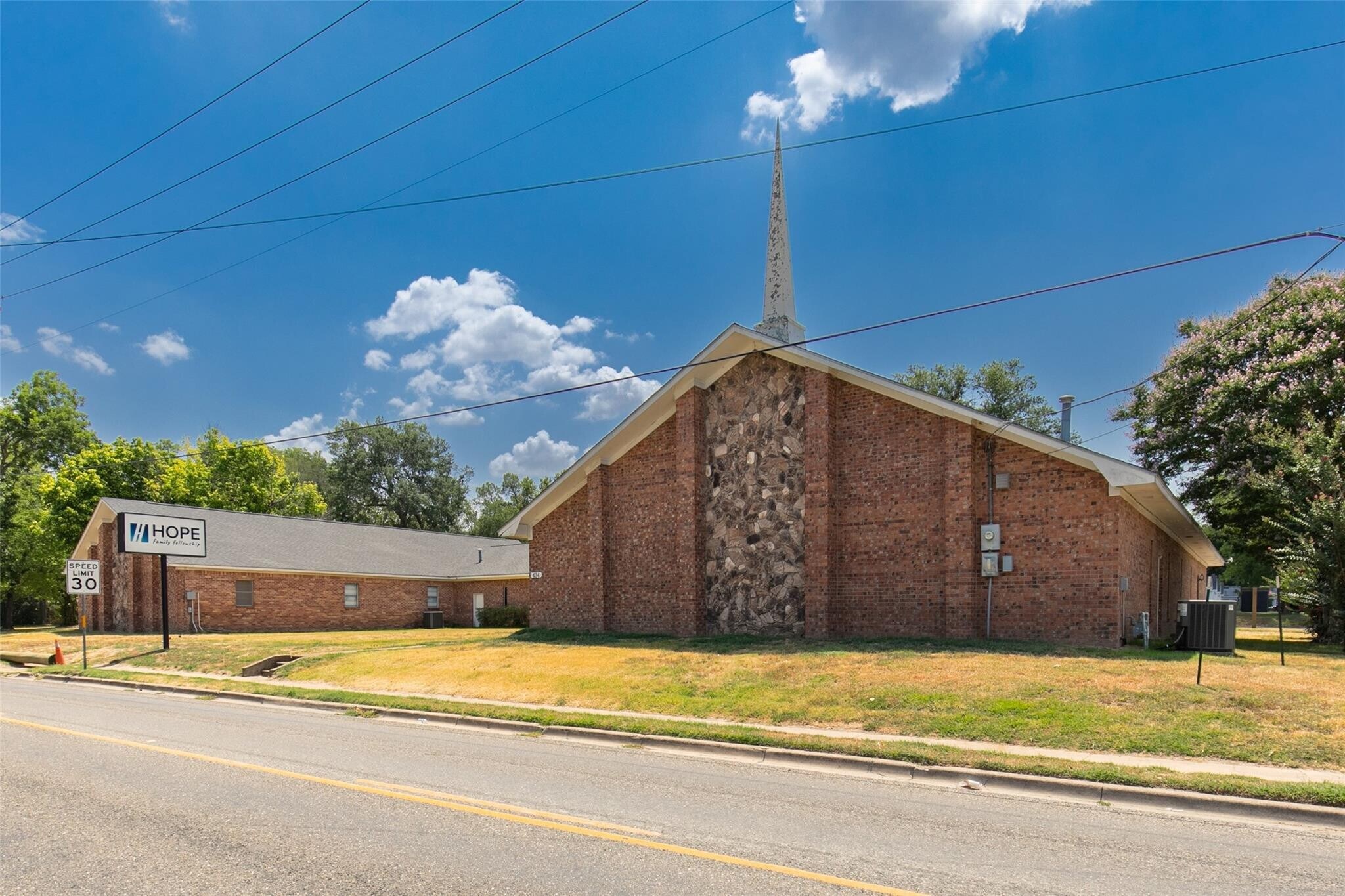 434 Jefferson St E, Sulphur Springs, TX for sale Primary Photo- Image 1 of 1