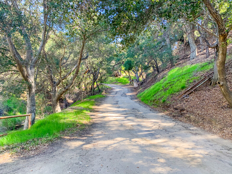 Hasley Canyon Rd, Castaic, CA for sale - Aerial - Image 1 of 1