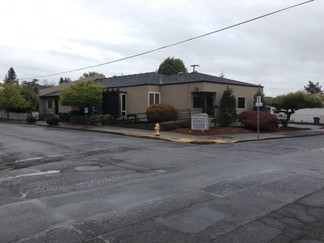 Plus de détails pour 106 E 2nd St, Molalla, OR - Bureau à vendre