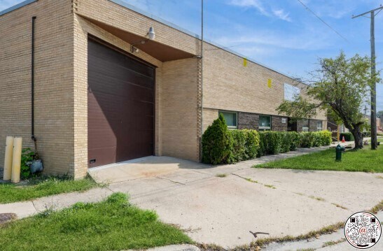 9870 Franklin Ave, Franklin Park, IL à vendre - Photo du bâtiment - Image 2 de 3