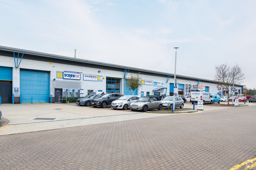 Luckyn Ln, Basildon for lease - Building Photo - Image 2 of 2