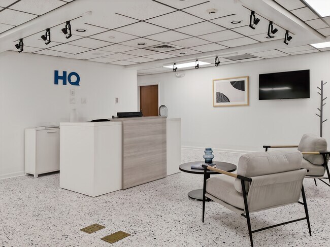 Plus de détails pour 1620 Asheville Hwy, Hendersonville, NC - Coworking à louer