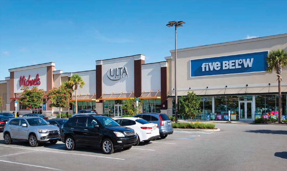 SR 54, Trinity, FL for lease - Primary Photo - Image 1 of 5