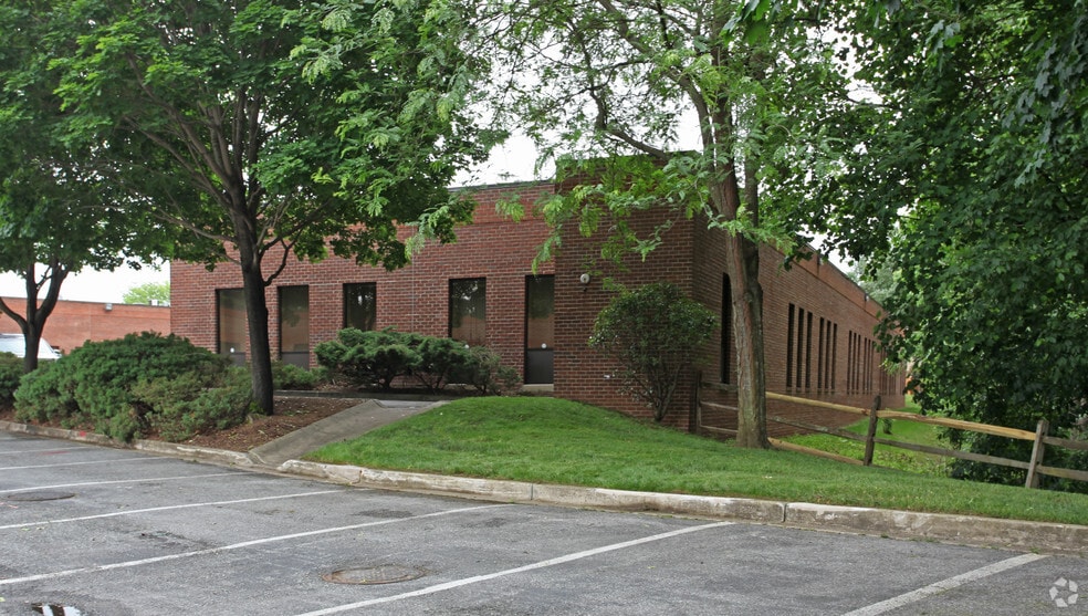 2137 Espey Ct, Crofton, MD for lease - Building Photo - Image 3 of 3